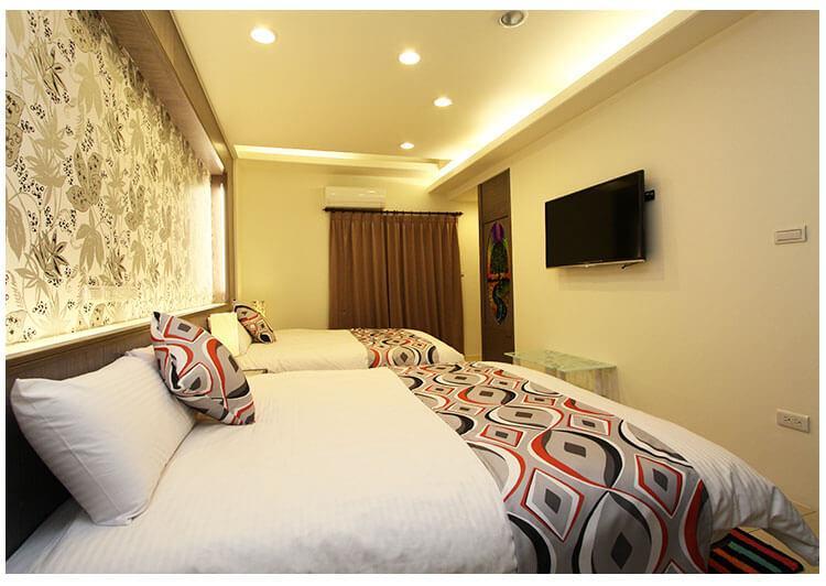 Luodong night market Miss Homestay Buitenkant foto